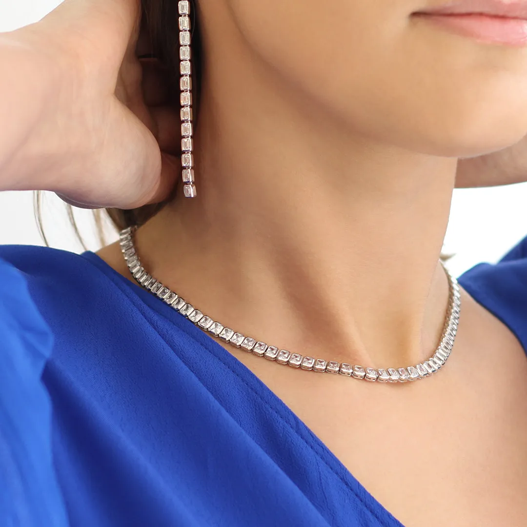 Cassidy Emerald Line Necklace