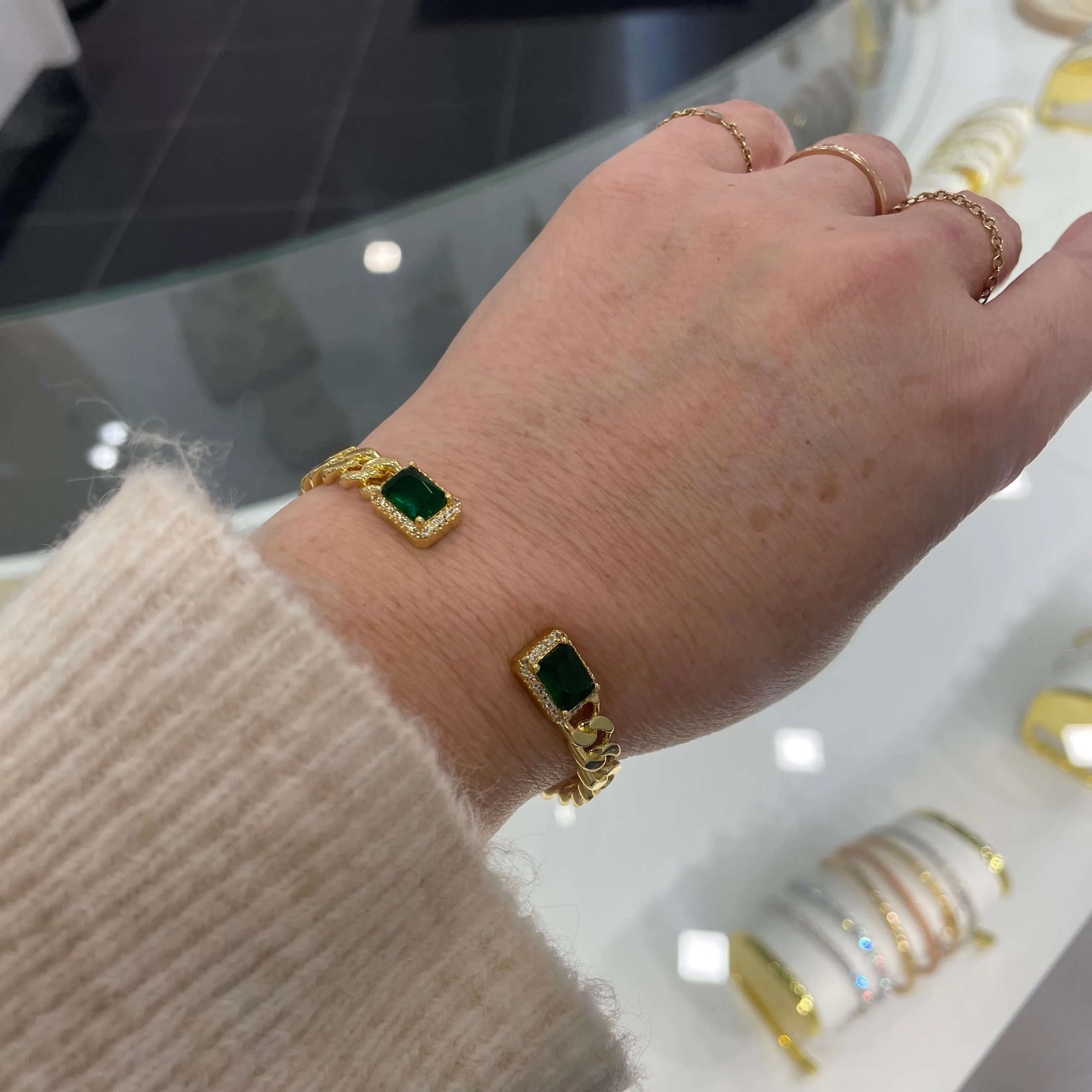 Emerald Curb Chain Cuff bracelet
