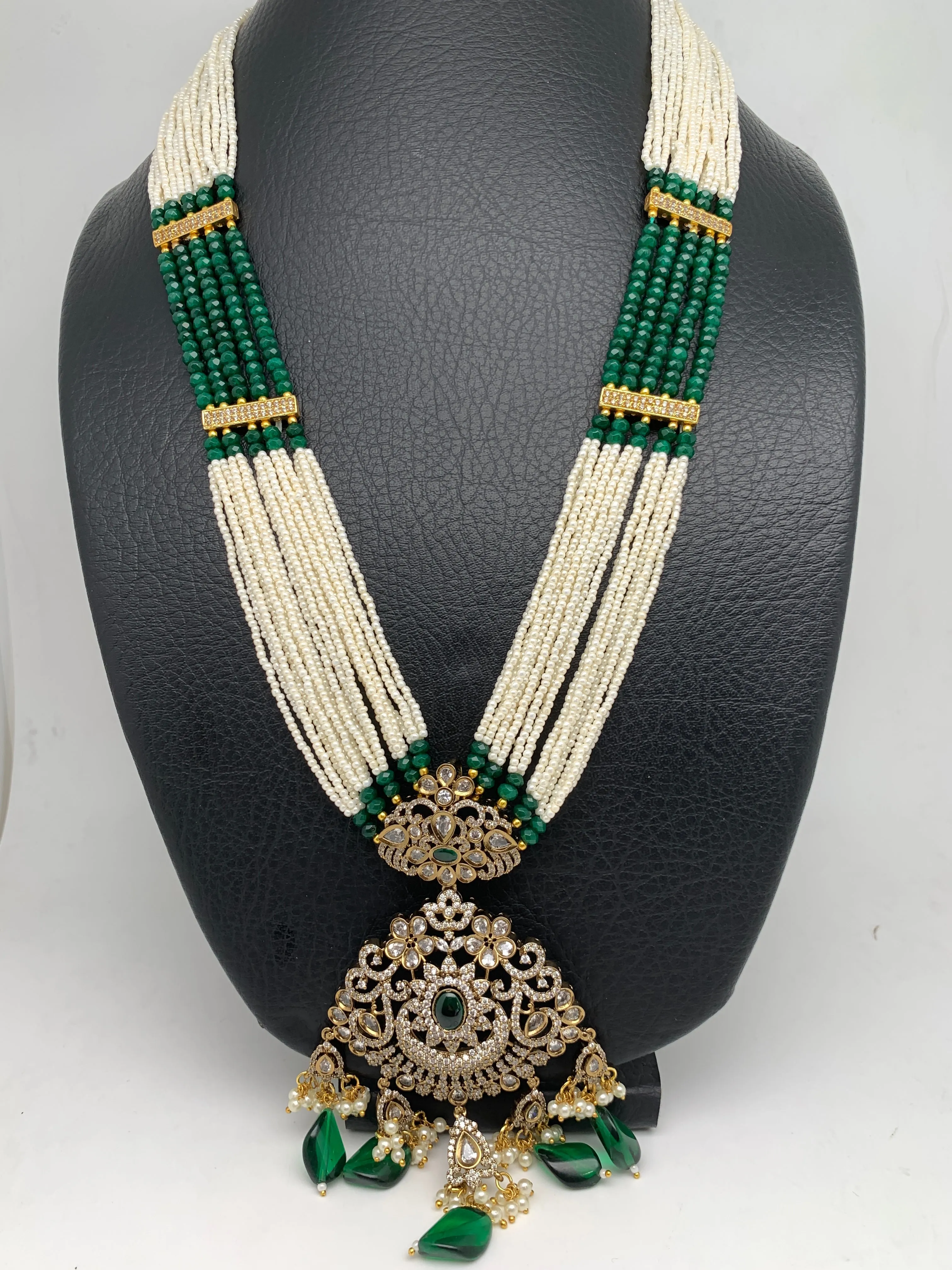 Kundan AD Mehndi Finish Pendent Green Beads Pearls Mala