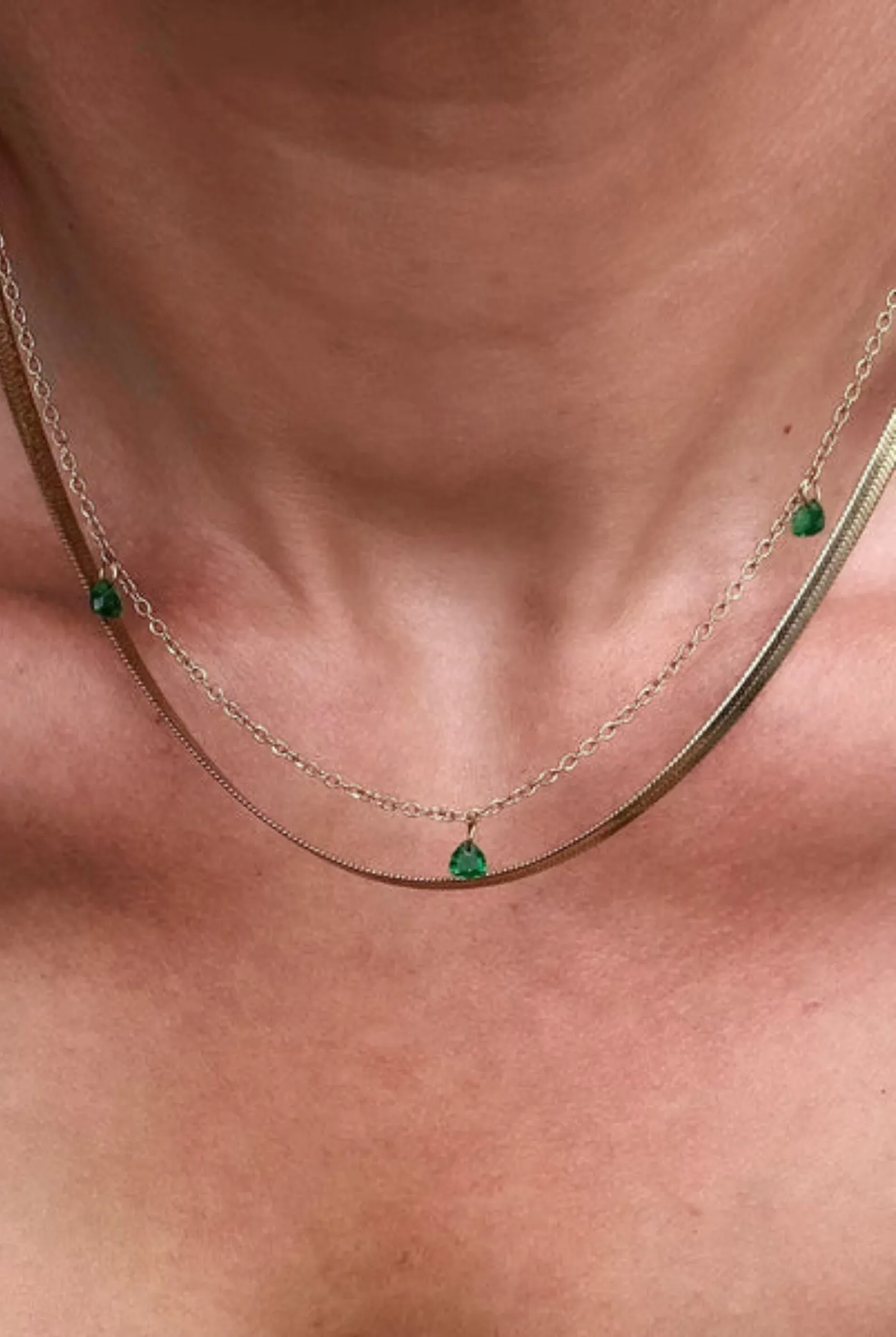 Off Duty Necklace Emerald
