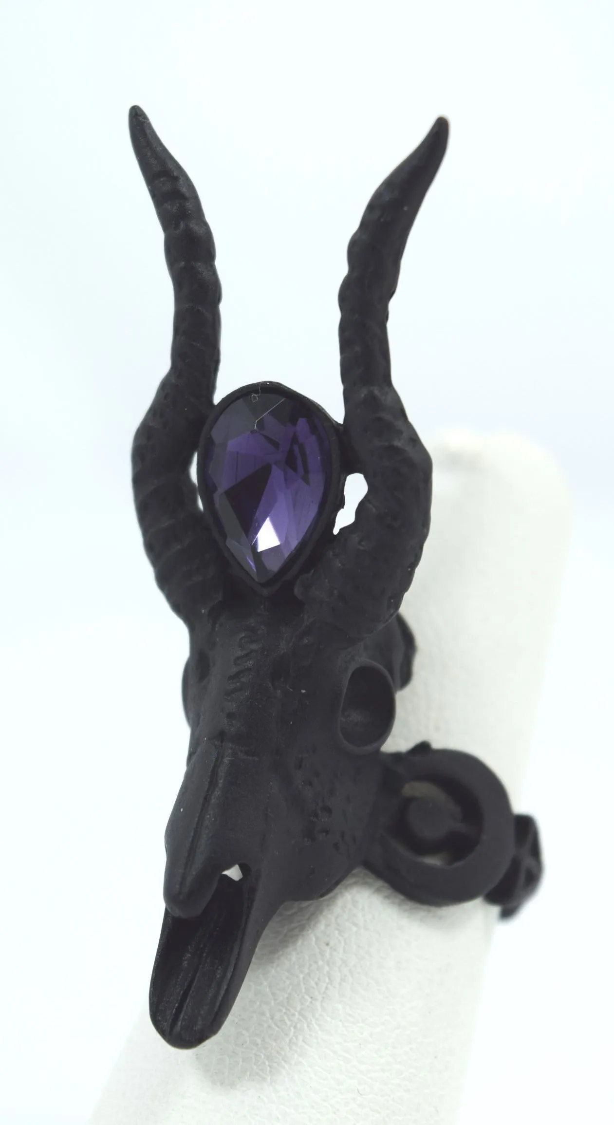 Restyle Gothic 3D Black Crescent Skull Ring - goat skull fashion ring with purple stone