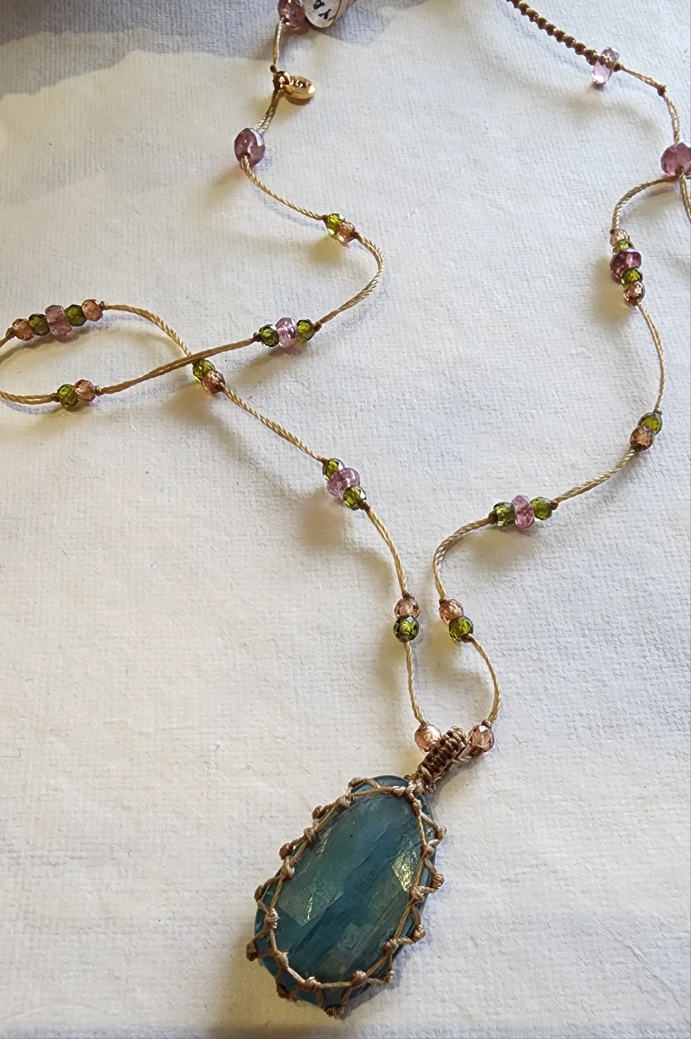 Short Tibetan necklace - Teal Kyanite