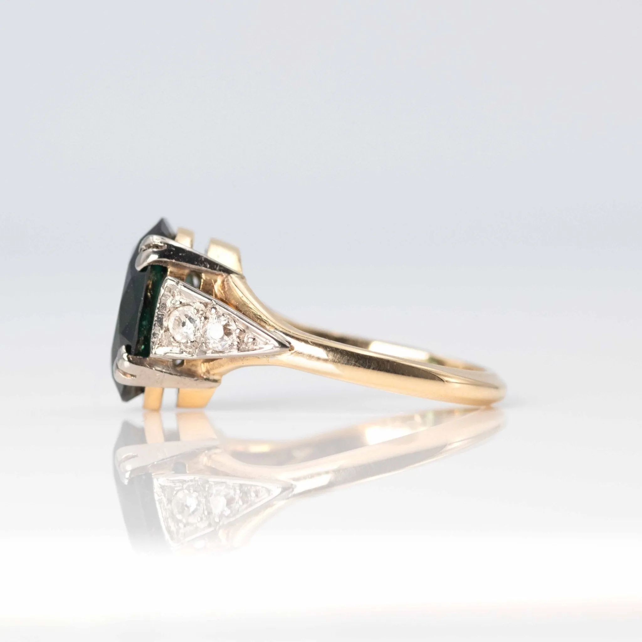 Vintage 18ct Yellow Gold 4.5 Carat Green Tourmaline and Diamond Ring